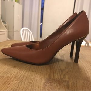 Ralph Lauren Shoes - Ralph Lauren pumps; 6.5 Ralph Lauren Shoes - Ralph Lauren pumps; 6.5